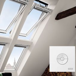 VELUX INTEGRA dakraam GGU 006630 zonnepaneel kunststof ENERGIE PLUS raam 3-voudig laag-energie-beglazing, incl. radiografische wandschakelaar
